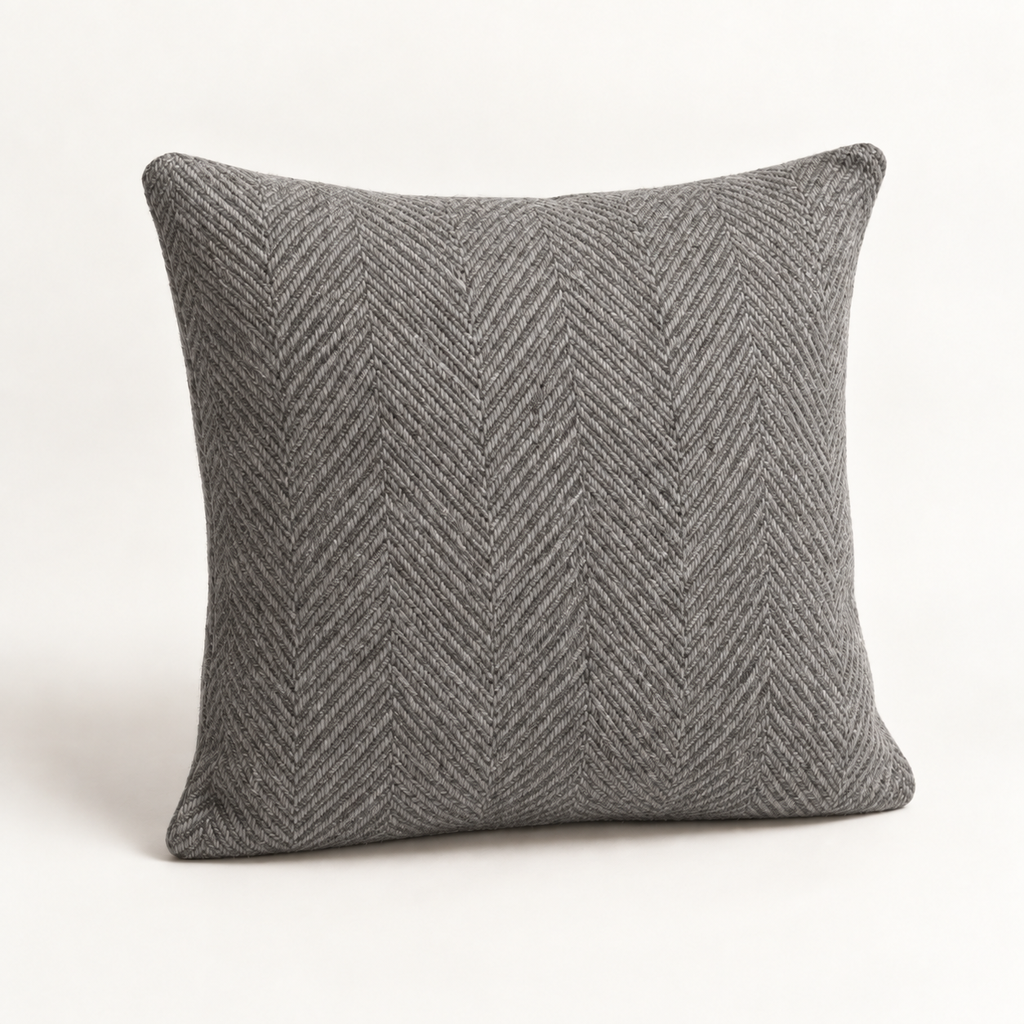 [BH-FYL-T18-01] Wool Cushion 45×45 (Grey)